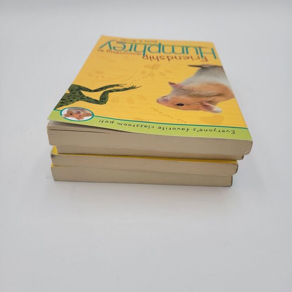 According To Humphrey Paperbacks - Lot of 4 Books - Used/Preowned - Picture 15 of 15